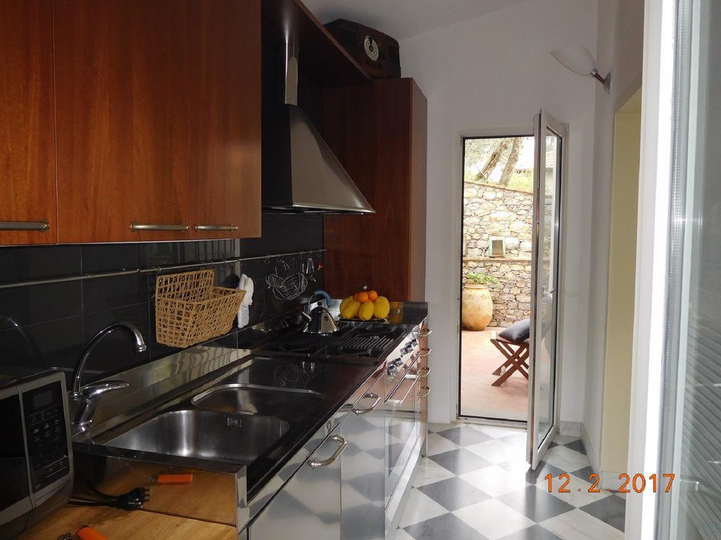 Вилла Casa Nori Феццано Экстерьер фото